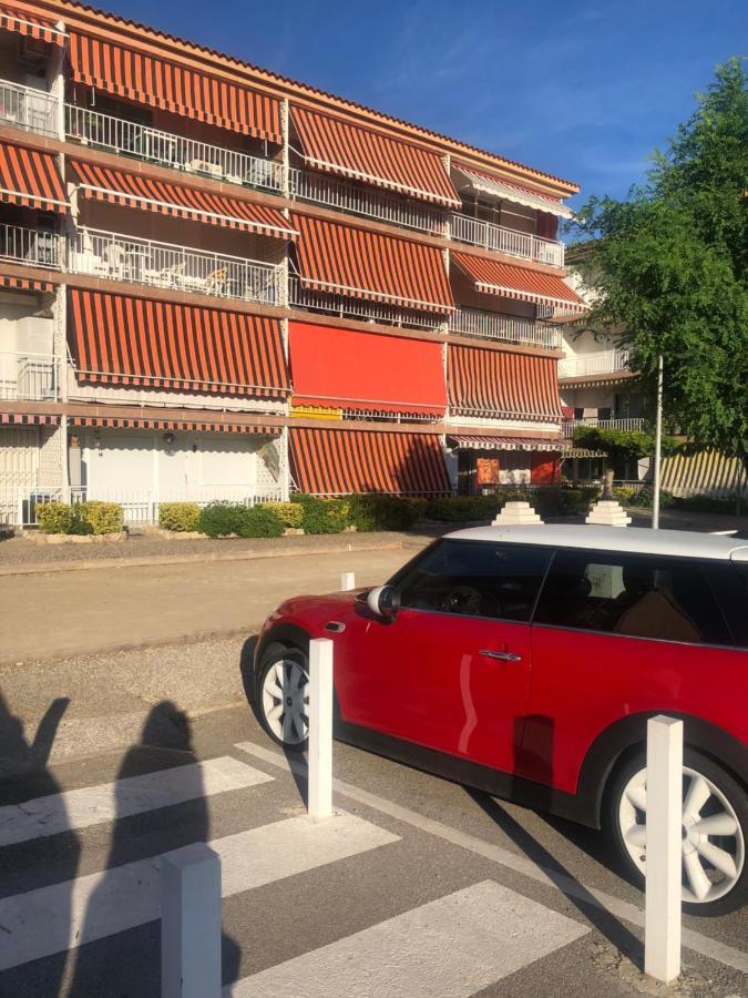 Apartment In Front Of Arrabassada Beach タラゴナ エクステリア 写真